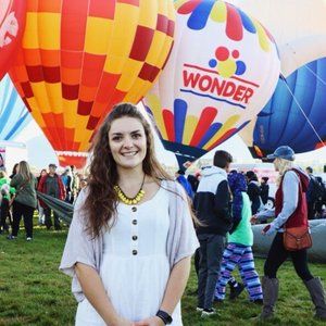 Meet your Posher, Anjeli